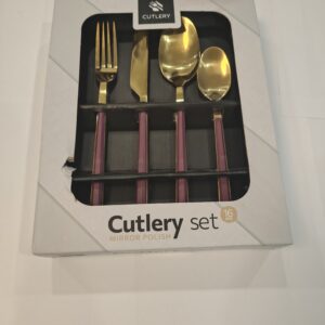 Set tacâmuri 16 piese, auriu, oțel inoxidabil, finisaj mirror polish – eleganță pentru orice masă.