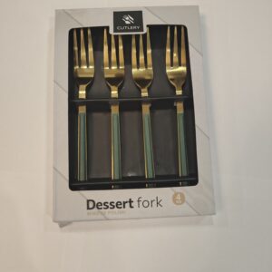 Set de furculițe pentru desert, cu un finisaj auriu și mânere elegante,4 piese pe set.